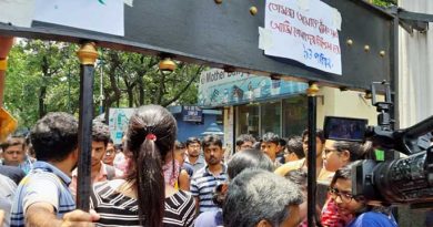 বেস্ট কলকাতা নিউজ : আবার ও বন্ধ এনআরএসের গেট, ধস্তাধস্তিতে জড়ালেন রোগীর আত্মীয়-চিকিৎসকরা