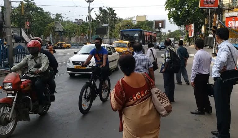 বেস্ট কলকাতা নিউজ : সপ্তাহে ২ দিন লকডাউনে কি রোখা সম্ভব গোষ্ঠী সংক্রমণ ? কী বলছেন চিকিৎসকরা