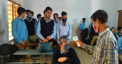 বেস্ট কলকাতা নিউজ : অবশেষে স্কুল খুলল দীর্ঘ ১১ মাস পর ,বাঁধ সাধল বনধ