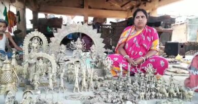 বেস্ট কলকাতা নিউজ : মডেল শিল্প তালুক তৈরি হচ্ছে ডোকরা শিল্পীদের মনোবল চাঙ্গা করতে