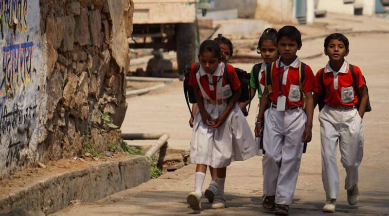 বেস্ট কলকাতা নিউজ : গরমের ছুটির মেয়াদ আরও বাড়ল বাংলায়, কবে থেকে স্কুল খুলছে ? একবার জেনে নিন