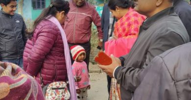বেস্ট কলকাতা নিউজ : তিহানা চা বাগানে চা শ্রমিকদের সাথে কথা বললেন জেলা সভাপতি