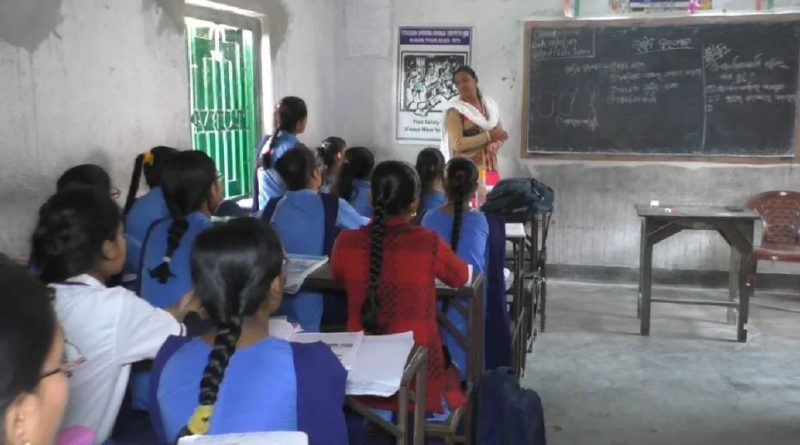 বেস্ট কলকাতা নিউজ : ৪০০ ছাত্রের জন্য মাত্র ৪ জন শিক্ষক রয়েছে টিটাগড়ের একমাত্র এই ওড়িয়া স্কুলে