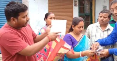 বেস্ট কলকাতা নিউজ : চরম কেলেঙ্কারি ধরা পড়ল লক্ষ্মীর ভাণ্ডারের টাকা চেক করতে গিয়েই‘ সাধারণ মানুষ ফুঁসছেন চরম ক্ষোভে