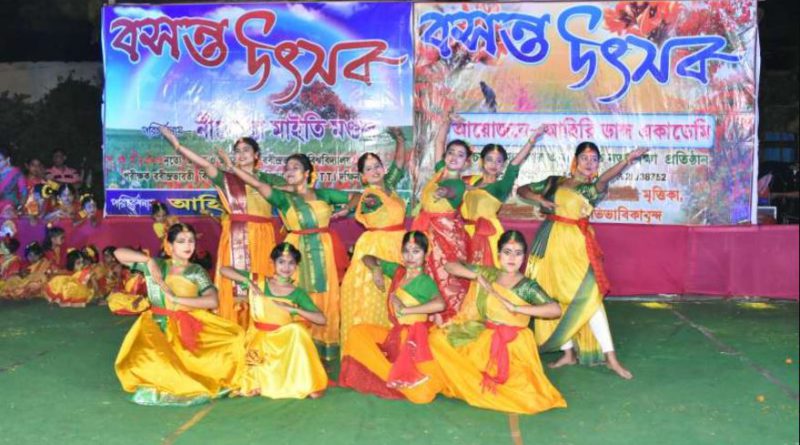 বেস্ট কলকাতা নিউজ : শ্যামপুরে আহিরী ড্যান্স অ্যাকাডেমি উদ্যোগে এক সাংস্কৃতিক অনুষ্ঠানের মাধ্যমে আয়োজন করা হল বসন্ত উৎসবের