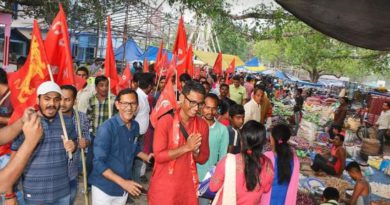 বেস্ট কলকাতা নিউজ : জলপাইগুড়িতে প্রচার সারলেন দেবরাজ বর্মন, জানালেন বামফ্রন্ট আবার ফিরবে