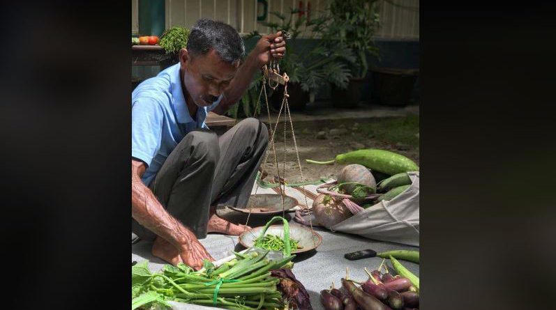 বেস্ট কলকাতা নিউজ : অসাধারন চিন্তা নিয়ে তৈরী এই সানডে হাট এক অনবদ্য অবদান তার কাছে, এমনটাই জানালেন পর্যটন শিল্পের কর্নধার রাজ বসু