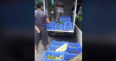 বেস্ট কলকাতা নিউজ : মুখ্যমন্ত্রীর নির্দেশ মেনে অবশেষে শিলিগুড়িতে শুরু সরকারি সবজী বিক্রি