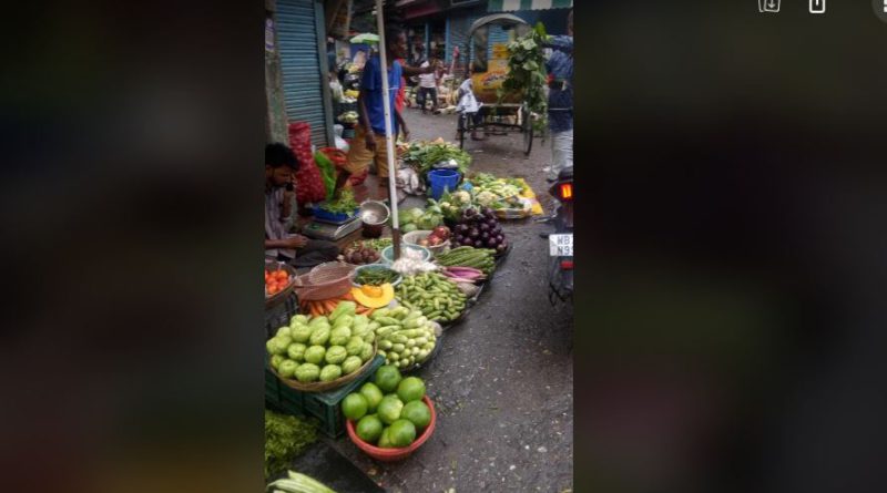 বেস্ট কলকাতা নিউজ : আজ থেকে শিলিগুড়ি তে পুরসভার তরফ থেকে বসছে কম দামে সবজির দোকান