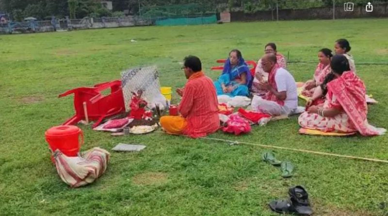 বেস্ট কলকাতা নিউজ : শিলিগুড়িতে চলছে খুঁটি পূজার প্রস্তুতি সেই সাথে মায়ের আগমনের আরাধনাও