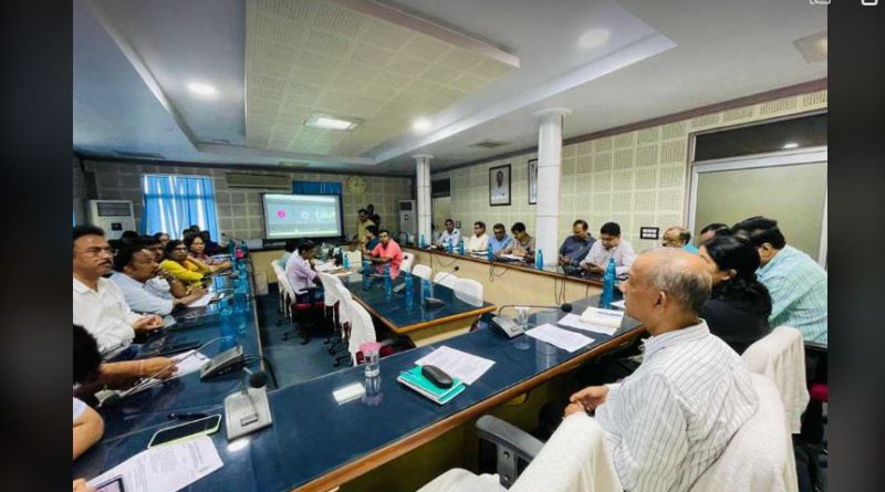 বেস্ট কলকাতা নিউজ : পুজো আসছে, এমএমআইসিদের সঙ্গে মিটিংয়ে বসলেন মেয়র গৌতম দেব