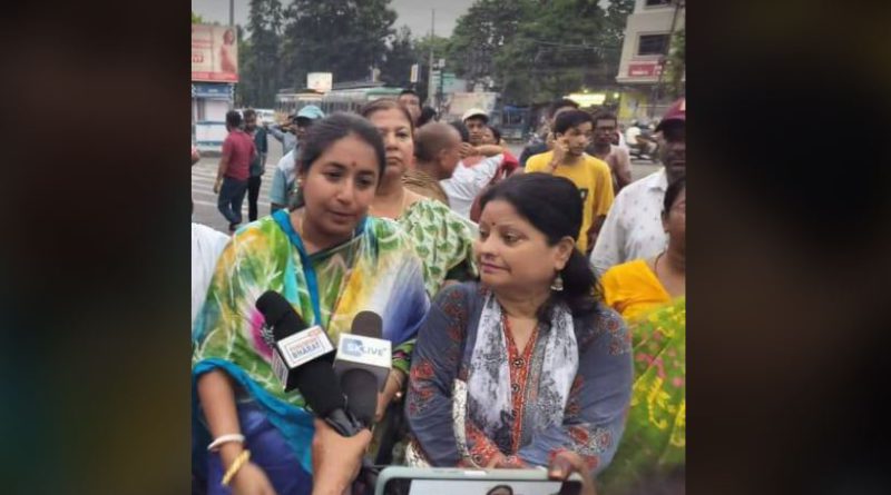 বেস্ট কলকাতা নিউজ : আমাদের মুখ্যমন্ত্রী বাংলা কেন, গোটা ভারতের গর্ব, জানালেন জেলা সভাপতি পাপিয়া ঘোষ