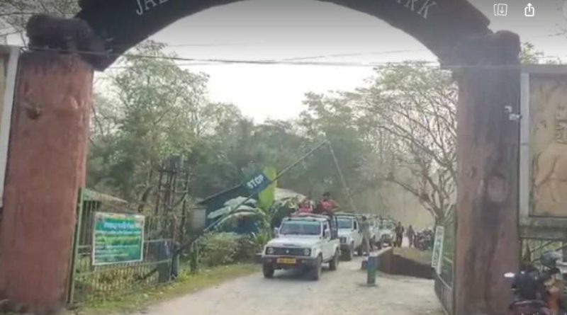 বেস্ট কলকাতা নিউজ : তিন মাস পরে ফের খুলেছে ডুয়ার্সের জঙ্গল, খুশি পর্যটন ব্যবসায়ীরা