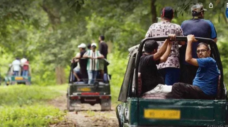 বেস্ট কলকাতা নিউজ : পুজো শেষ , এবারে পর্যটকরা ঝুঁকছেন লাটাগুড়ির দিকে