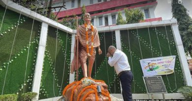 বেস্ট কলকাতা নিউজ : শিলিগুড়ি পুর নিগমের পক্ষ থেকে, পালন করা হলো জাতির জনক মহাত্মা গান্ধীর ১৫৬ তম জন্মজয়ন্তী