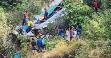 বেস্ট কলকাতা নিউজ : ২০০ ফুট গভীর খাদে বাস ছিটকে পড়ল উত্তরাখণ্ডে, মৃত কমপক্ষে ২০ জন , তৎপরতার জারি রয়েছে জোর উদ্ধারকাজ