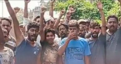 বেস্ট কলকাতা নিউজ : বেতন বঞ্চনার প্রতিবাদে শিলিগুড়িতে রাস্তায় নামলেন শিলিগুড়ি পুরসভার ৪১ নম্বর ওয়ার্ডেরঅস্থায়ী কর্মীরা
