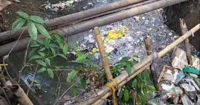 বেস্ট কলকাতা নিউজ : শিলিগুড়ি মিউনিসিপ্যাল কর্পোরেশনের চরম অবহেলায় এক রাতের বৃষ্টিতেই তলিয়ে গেল অনেক ওয়ার্ড, লাখ টাকার ক্ষতি, অভিযোগ বিরোধী দল নেতা অমিত জৈনের