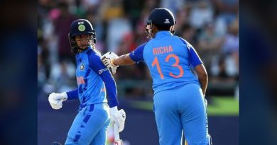 অবশেষে ইংল্যান্ড সফরে নির্বাচিত হলেন শিলিগুড়ির মেয়ে রিচা ঘোষ, গোটা শহর জুড়ে বইছে বিরাট এক খুশির হাওয়া বেস্ট কলকাতা নিউজ : অবশেষে ইংল্যান্ড সফরে নির্বাচিত হলেন শিলিগুড়ির মেয়ে রিচা ঘোষ, গোটা শহর জুড়ে বইছে বিরাট এক খুশির হাওয়া