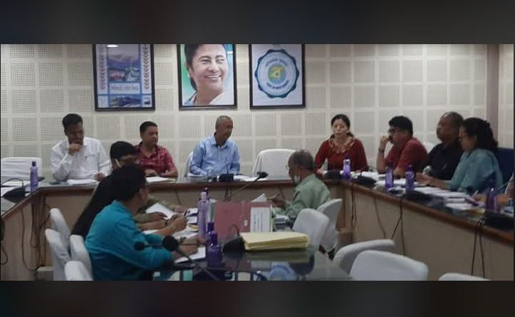 বেস্ট কলকাতা নিউজ : শিলিগুড়ি পুরসভার সভাকক্ষে অনুষ্ঠিত হলো মেয়র পারিষদদের বিশেষ এক বৈঠক