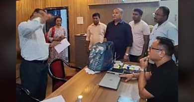 বেস্ট কলকাতা নিউজ : শিলিগুড়িতে ফের সাফল্য মেট্রোপলিটন পুলিশের,হারিয়ে যাওয়া ব্যাগ ফিরে পেলেন এক ব্যক্তি