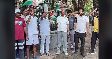 বেস্ট কলকাতা নিউজ : জঙ্গি ঘাটি উড়িয়ে প্রত্যাঘাত করল ভারত, ৯টি জঙ্গি ঘাটি উড়িয়ে দিল ভারতীয় সেনারা, উৎসবে মাতলো শিলিগুড়ি
