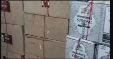 বেস্ট কলকাতা নিউজ : ১৩লক্ষ টাকার অবৈধ মদ উদ্ধার করলো পুলিশ , আটক ২