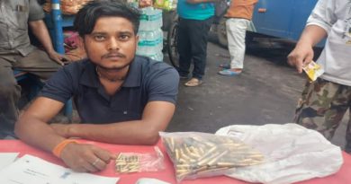 বেস্ট কলকাতা নিউজ : কলকাতার ধর্মতলা থেকে বিপুল কার্তুজ ও আগ্নেয়াস্ত্র-সহ গ্রেফতার হল ১ যুবক
