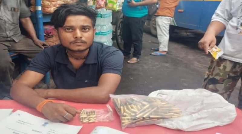 বেস্ট কলকাতা নিউজ : কলকাতার ধর্মতলা থেকে বিপুল কার্তুজ ও আগ্নেয়াস্ত্র-সহ গ্রেফতার হল ১ যুবক