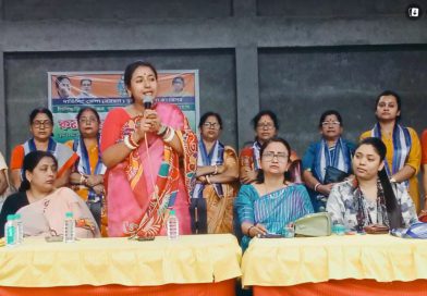 বেস্ট কলকাতা নিউজ : মুখ্যমন্ত্রী মমতা বন্দ্যোপাধ্যায়ের অনুপ্রেরণায় শিলিগুড়িতে অনুষ্ঠিত হলো " অঞ্চলে আঁচল " নামক বিশেষ এক কর্মসূচি