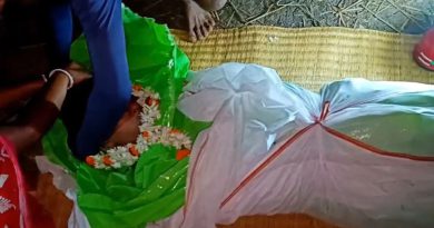 বেস্ট কলকাতা নিউজ : প্রেমে প্রতারণা থেকে ব্ল্যাকমেলিংয়ের অভিযোগ! ভিডিয়ো বার্তা দিয়ে আত্মহত্যা ১ যুবকের