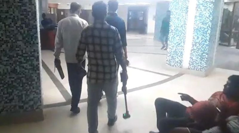 বেস্ট কলকাতা নিউজ : রাখা আছে চারটি RDX , বিকাল ৫টায় হবে ভয়াবহ বিস্ফোরণ’, ফের হুমকি ই-মেল এলো ‘স্বাস্থ্য ভবনে, ছড়ালো চরম আতঙ্ক