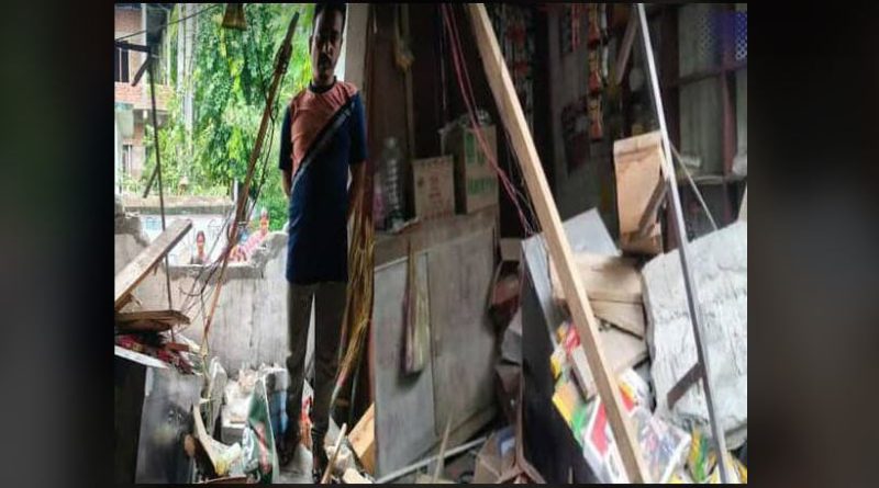 বেস্ট কলকাতা নিউজ : বন্য হাতির ভয়াবহ তাণ্ডবলীলা জলপাইগুড়ির গ্রামীণ এলাকা জুড়ে