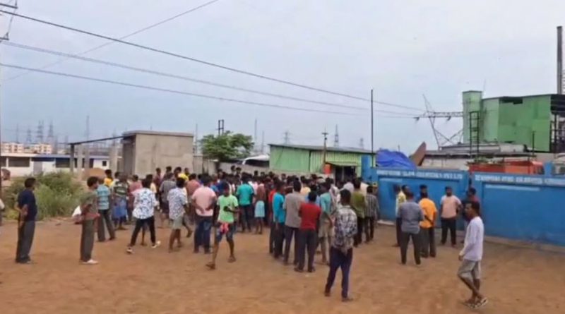 বেস্ট কলকাতা নিউজ : এক ভয়াবহ বিস্ফোরণ ঘটলো গ্লিসারিন কারখানায় , শ্রমিকের মর্মান্তিক মৃত্যু হল ১০০ মিটার দূরে ছিটকে পড়ে