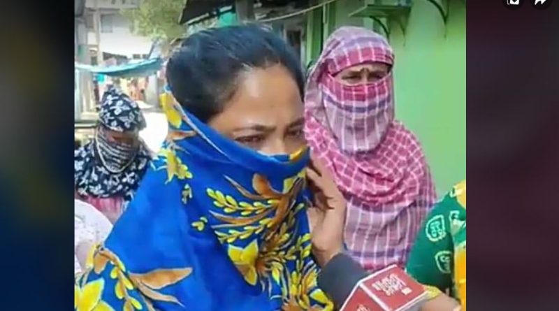 বেস্ট কলকাতা নিউজ : শিলিগুড়ির রেডলাইট এরিয়াতে এক যুবতীকে ধারালো অস্ত্র দিয়ে কোপালো এক যুবক