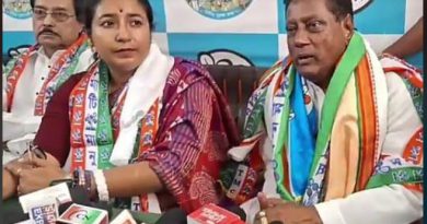 বেস্ট কলকাতা নিউজ : সবাইকে একসাথে কাজ করতে হবে, এমনটাই জানালেন কংগ্রেস থেকে তৃণমূলে যোগ দেওয়া শঙ্কর মালাকার