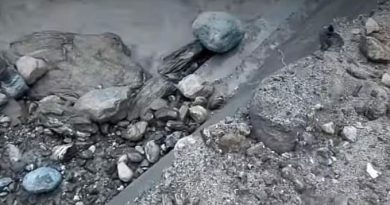 বেস্ট কলকাতা নিউজ : ভয়াবহ আকার নিয়েছে তিস্তা নদী, চরম ক্ষতিগ্রস্ত হল উত্তর সিকিমের ফিডাং বেইলি ব্রিজ