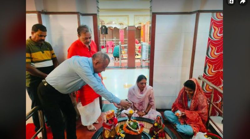 বেস্ট কলকাতা নিউজ : শিলিগুড়ি পুর নিগমের উদ্যোগে 'মানুষের কাছে চলো' কর্মসূচি পালিত হল ৫নং ওয়ার্ডে