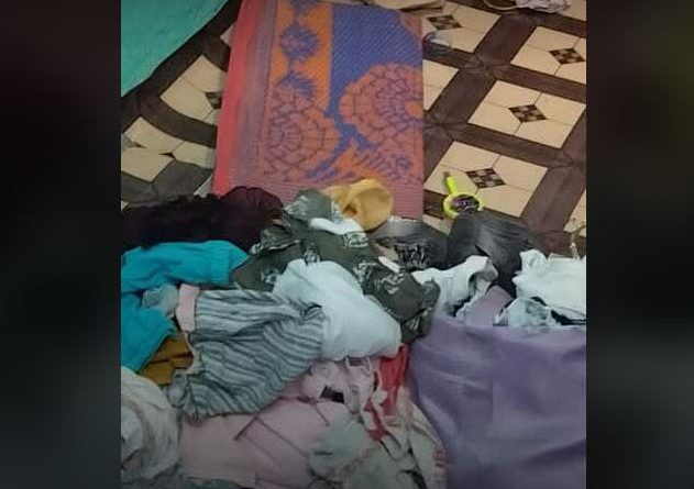বেস্ট কলকাতা নিউজ : ফের ভয়াবহ চুরি শহর শিলিগুড়িতে, ঘরে ঢুকে টাকাপয়সা সোনা গয়না নিয়ে চম্পট দিল চোর