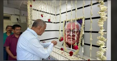 বেস্ট কলকাতা নিউজ : পশ্চিমবঙ্গের প্রাক্তন প্রয়াত মুখ্যমন্ত্রী জ্যোতি বসুর ১১১ তম জন্মদিবস পালন করল শিলিগুড়ি পুরসভা