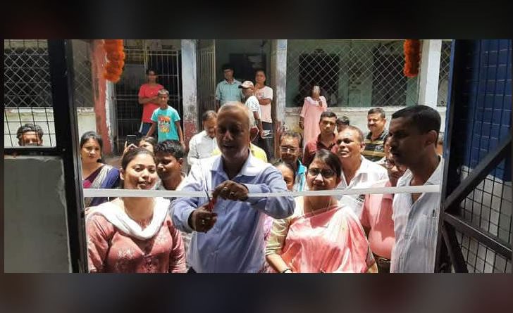 বেস্ট কলকাতা নিউজ : শিলিগুড়ি পুরনিগমের অর্থানুকূল্যে পুরনিগমের ২৮ নং ওয়ার্ডের অরবিন্দ বিদ্যামন্দিরে আনুষ্ঠানিক শুভ উদ্বোধন হল মিড ডে মিল - এর নবনির্মিত ভোজন কক্ষের