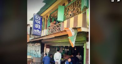 বেস্ট কলকাতা নিউজ : শহর শিলিগুড়িতে খাবারের দোকানের খাবার নিয়ে চরম অনিশ্চয়তা, তার মধ্যেও নির্লিপ্ত ভাবে ব্যবসা চালু রেখেছে নেতাজি কেবিন