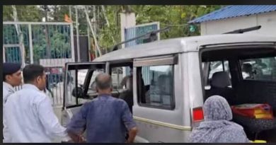বেস্ট কলকাতা নিউজ : ১২ লক্ষ টাকা সাইবার প্রতারনা কাণ্ডে এনজেপি থানার সহযোগিতায় তিন জনকে ধরল কলকাতা পুলিশ