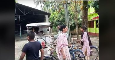 বেস্ট কলকাতা নিউজ : জলপাইগুড়ির দেব নগরে রেশনে সিদ্ধ চালের বদলে আতপ চাল ক্ষিপ্ত এলাকার বাসিন্দারা
