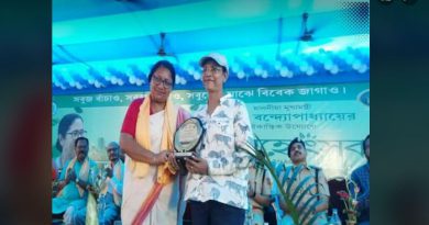 বেস্ট কলকাতা নিউজ : বনের হাতিদের বনে ফিরিয়ে দিয়ে অবশেষে পুরস্কৃত হলেন চিকিৎসক স্বেতা মন্ডল