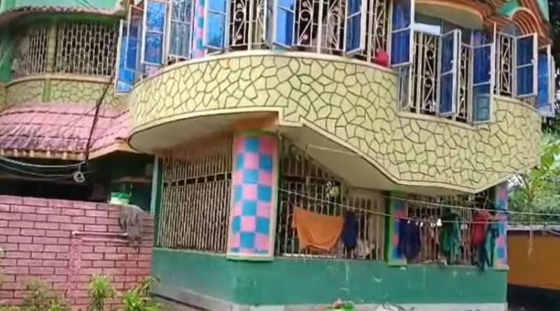 বেস্ট কলকাতা নিউজ : হস্টেলের বাথরুম থেকে উদ্ধার হল ছাত্রীর দেহ, অবশেষে গ্রেফতার হল আবাসিক স্কুলের অধ্যক্ষ