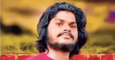 বেস্ট কলকাতা নিউজ : দড়ি ধরে টানতেই ঘনাল চরম বিপদ ! ১ যুবককে সমুদ্রের গভীরে নিয়ে গেল বিশাল দৈত্যাকার মাছ