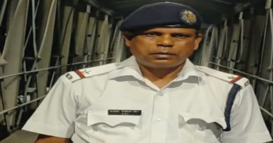 বেস্ট কলকাতা নিউজ : গঙ্গায় ভেসে যাচ্ছিল ৬ জন নাবালক, স্পিডবোটে উদ্ধার করলো কলকাতা পুলিশের এএসআই