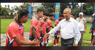 বেস্ট কলকাতা নিউজ : শিলিগুড়ি পুরনিগমের ৪৭ নম্বর ওয়ার্ডে আয়োজন আয়োজন করা হলো দিবারাত ফুটবল প্রতিযোগিতার