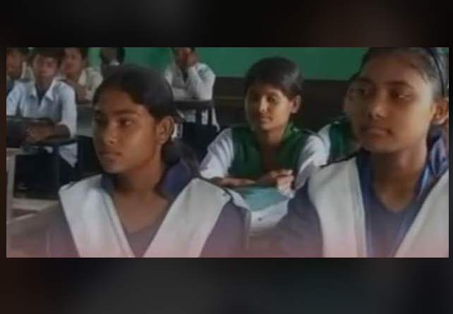 বেস্ট কলকাতা নিউজ : সুপ্রিম কোর্টের রায়ে চাকরিচ্যুত ধূপগুড়ির বহু শিক্ষক-কর্মী , শিক্ষা ব্যবস্থায় বড়সড় বিপর্যয়ের আশঙ্কা দেখা দিলো রাজ্যের শিক্ষা ব্যবস্থায়
